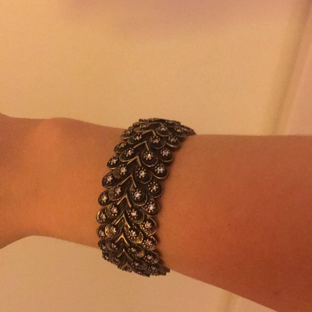Gold bracelet